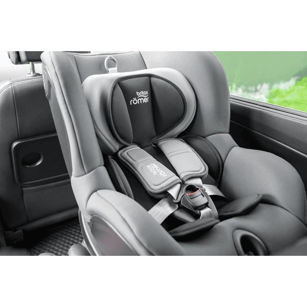 Britax Römer Inlay Voor Pasgeborene Dualfix 2 R Black - Image 2